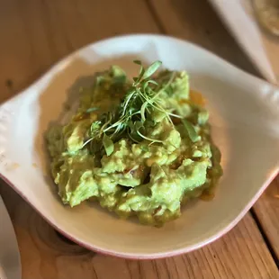 Classic guacamole - $10'