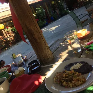 Machacado Plate