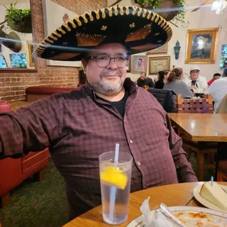 Fernando J.
