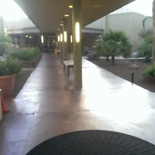Pathway to dining hall
