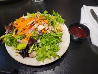 Peterlin's Restaurant & Bar