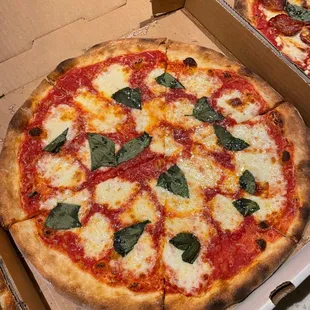 Margherita ($23)