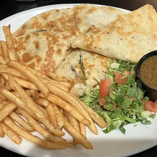 Tritip quesadilla