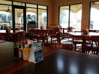 Mulligans Grill