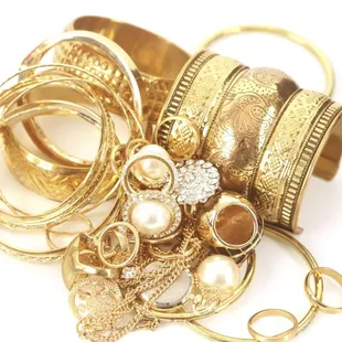 Gold scrap whether it's broken new we buy it all ! 10k,14k,18k,22k,24k !