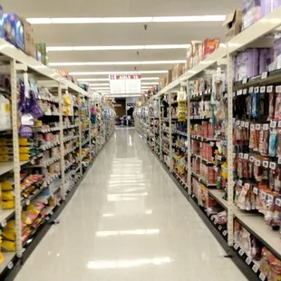 a grocery store aisle