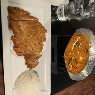 Katsu chicken with red curry