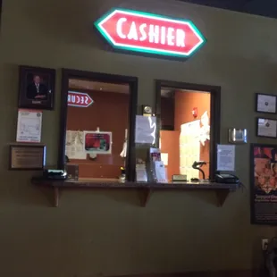 Cashier station