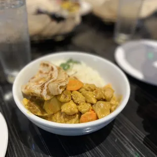 Curry chicken