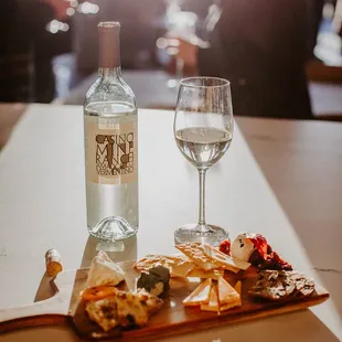 Vermentino and cheese, not sure there is a better pairing?!