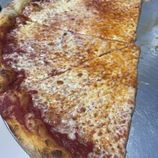 Cheese pizza