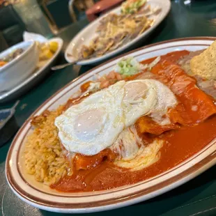 a plate of mexican food
