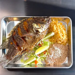 Mojarra frita