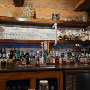 Nice bar..no drink menu. Lol
