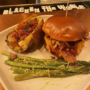 Maple Bacon Burger
