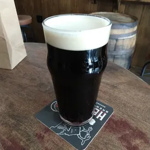 Henhouse nitro milk stout, 5.8%
