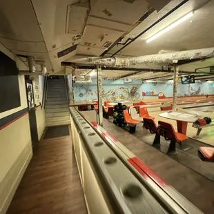 sushi and sashimi, interior