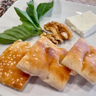 Complementary Appetizer @ColumbusFoodDude