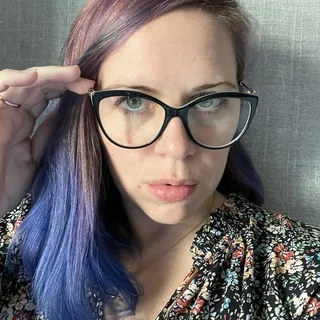 Amanda B.