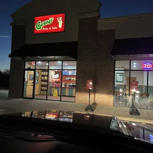 the outside of the restaurant