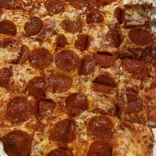 Pepperoni pizza