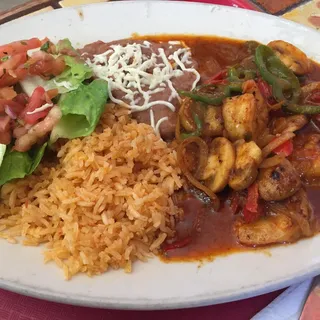 Camarones a la Diabla Plate