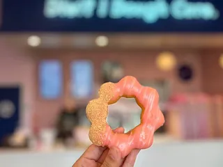 Dot & Dough