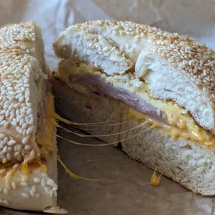 Bagel sandwich