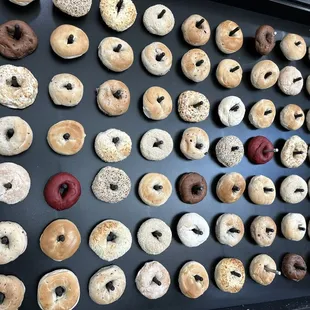 Bagel wall