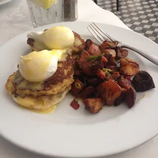 Jumbo Lump Crab Cake Benedict