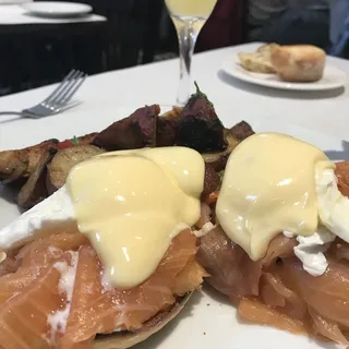 Smoked Salmon Benedict