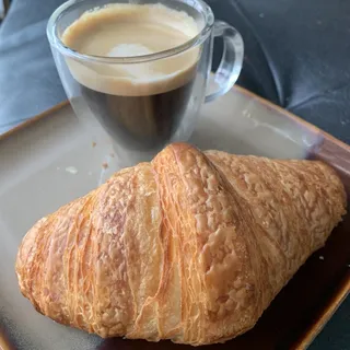 Plain Croissant