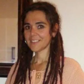 Shari W.