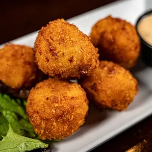 Mac and Cheese Balls