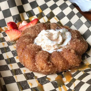 Churro Doughnut Sundae