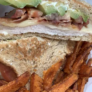 T-Bas sandwich