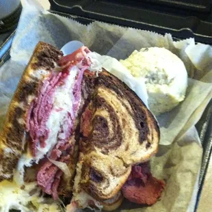 The Rueben and potato salad.....yummy!!! Yum!!!