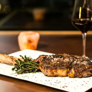 Creekstone Farms Tomahawk 320z