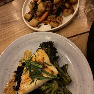 HONEY ROASTED ROOT VEGETABLES