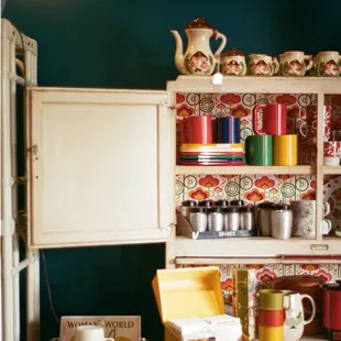 Vintage kitchen items