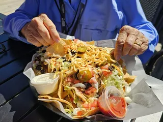 Norton's Riverside Sports Bar & Grill