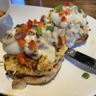 Crab cake Benedict