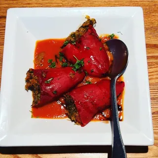 VEGAN STUFFED PIQUILLO