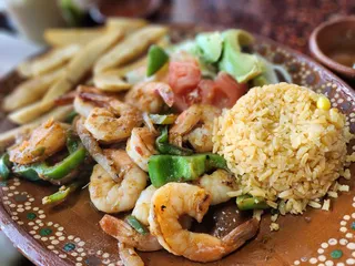 Los Altenos Bar And Grill