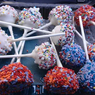 Cake pops. Variety of flavors.