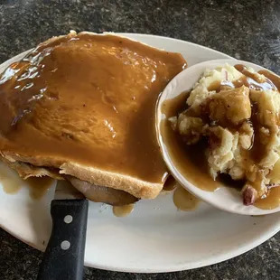 Hot Roast Beef Sandwich