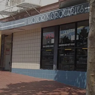 the outside of a liquor store