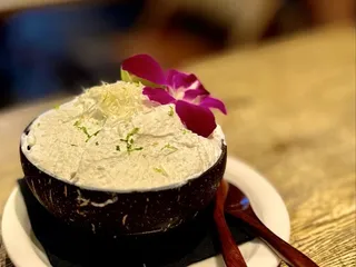 Heavenly Island Lifestyle - Waikiki