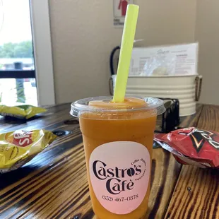 Mango strawberry smoothie