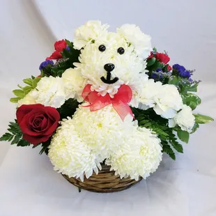 Happy Monday everyone...  Hope it&apos;s Bear-able  www.castrosflowers.com #bear #mondays #castrosflowers #mums #floweranimals
